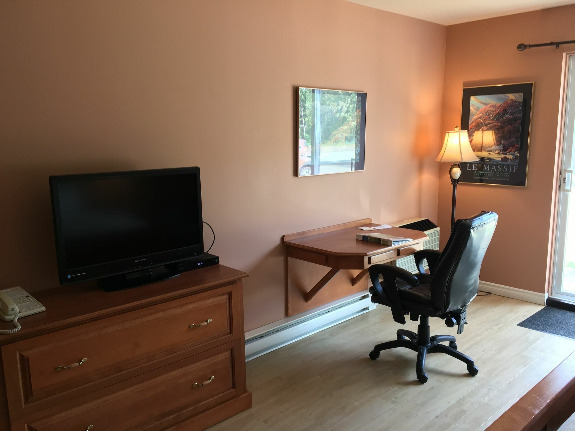 Hotel Baie Saint Paul Luaran gambar